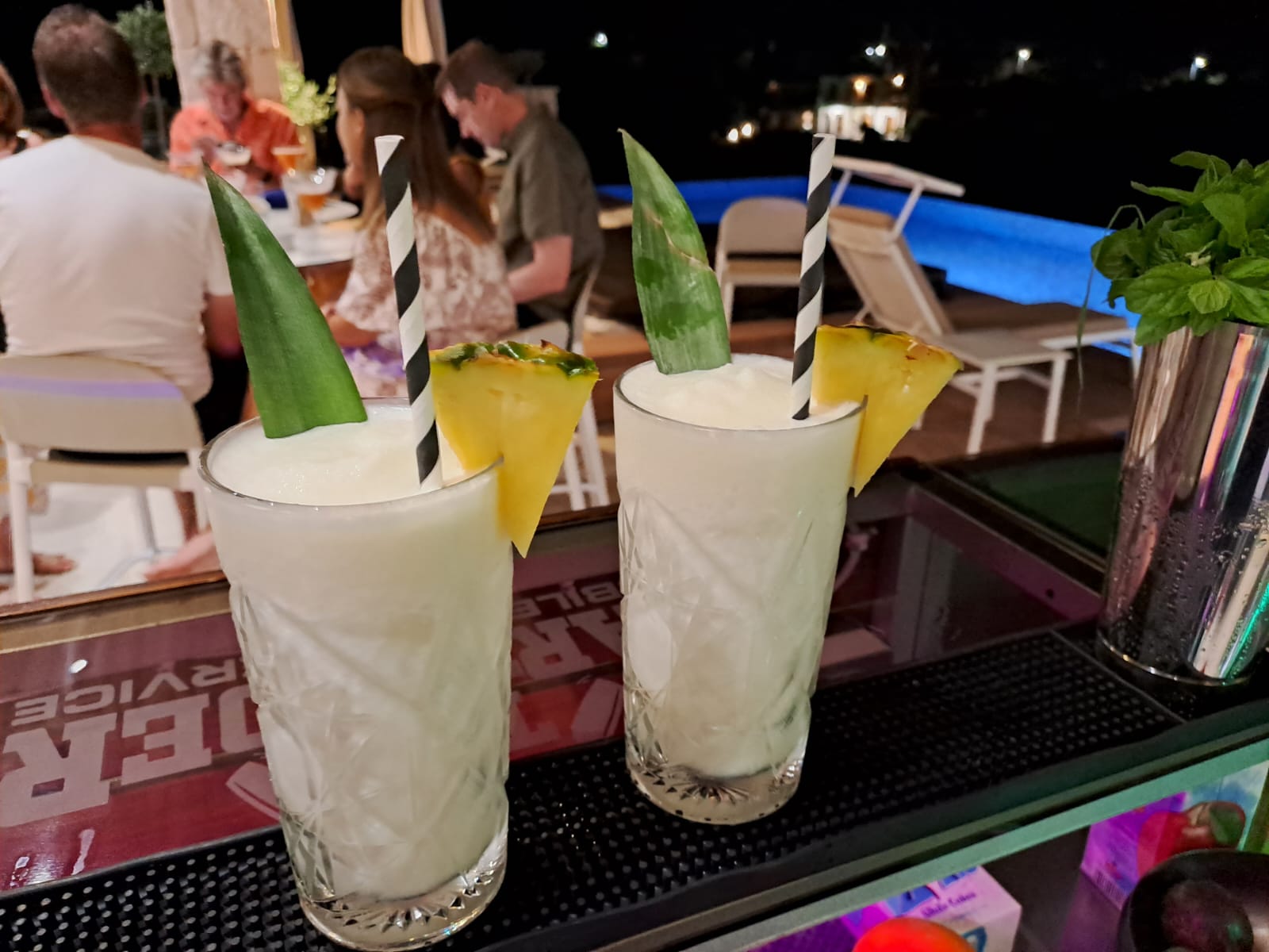 The Bartender Cyprus mobile bar service - wedding and event photo 3