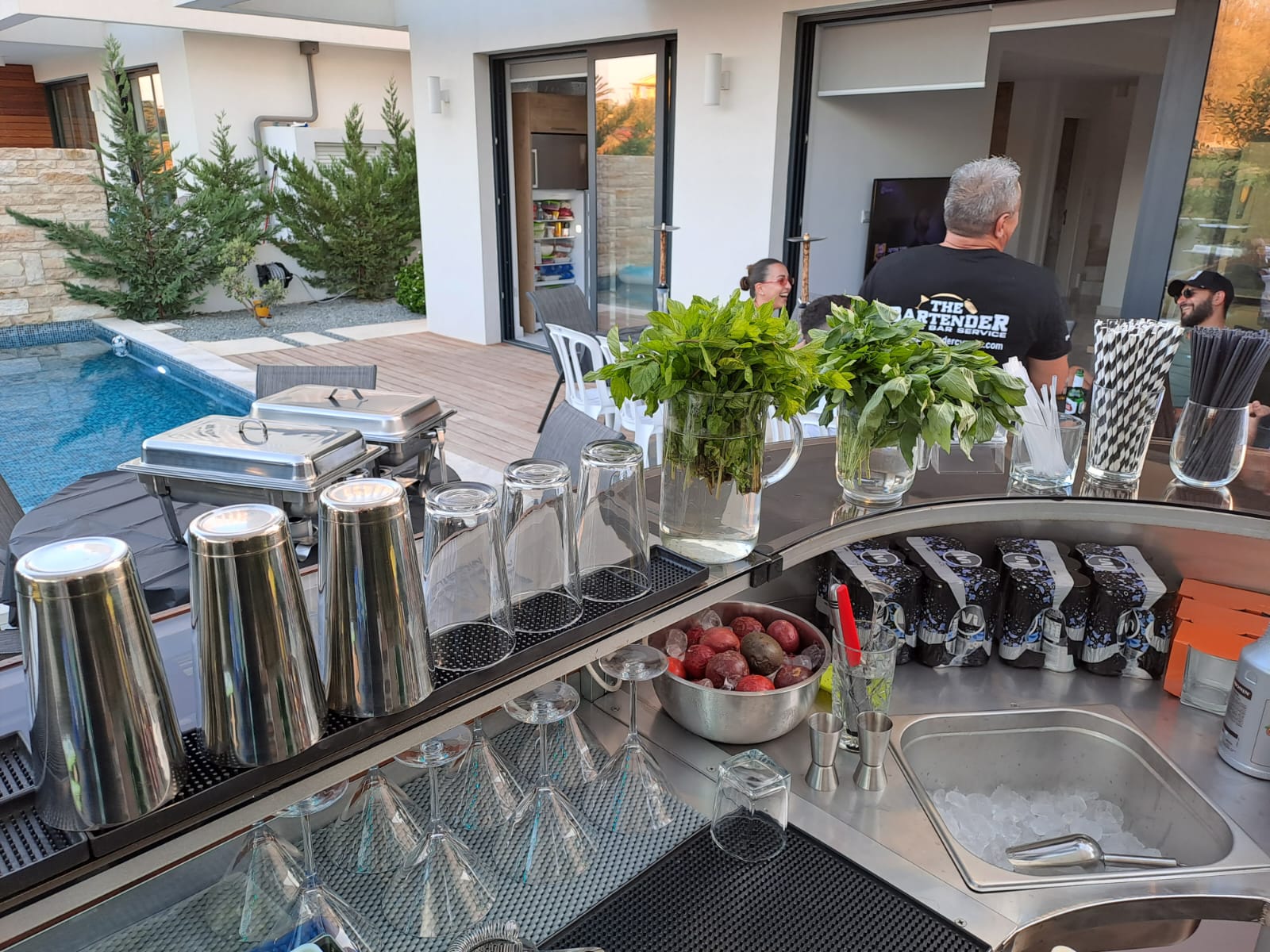 The Bartender Cyprus mobile bar service - wedding and event photo 13